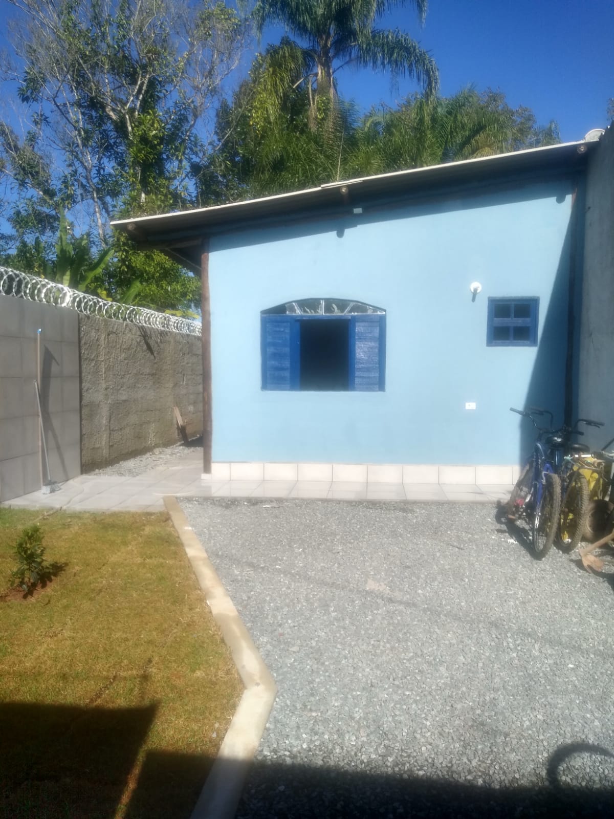 CASA A VENDA EM PERUÍBE 