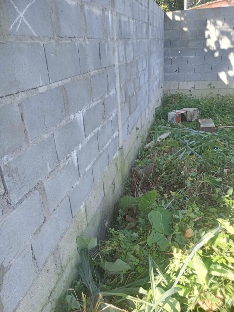 VENDE-SE TERRENO EM PERUÍBE