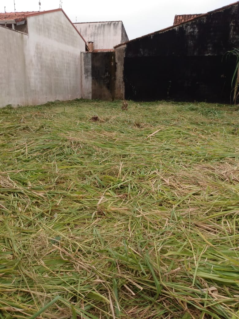 VENDE-SE TERRENO EM PERUÍBE A 50 M DO MAR 