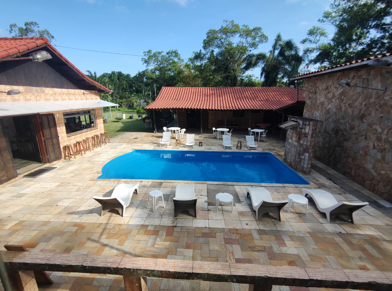 Chácara com 3 dormitórios à venda, 15000 m² por R$ 790.000,00 - Chácaras Iporanga - Peruíbe/SP
