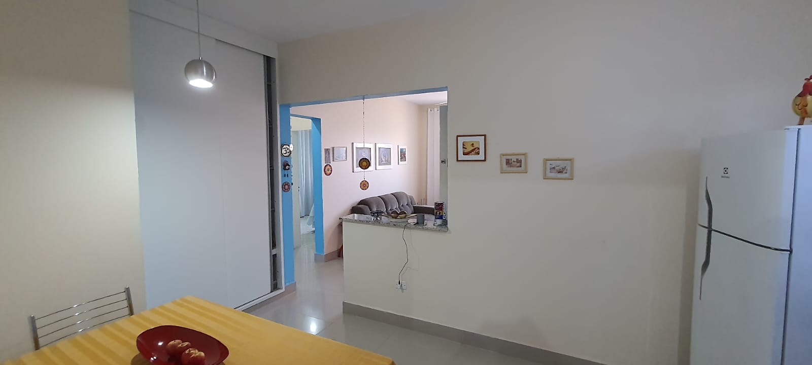 VENDE-SE CASA EM PERUÍBE 