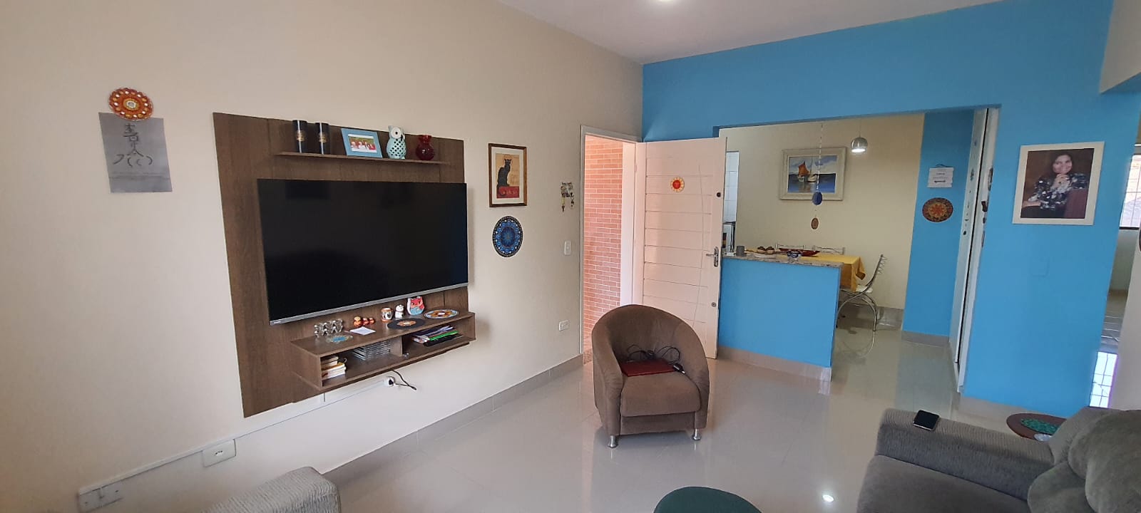 VENDE-SE CASA EM PERUÍBE 