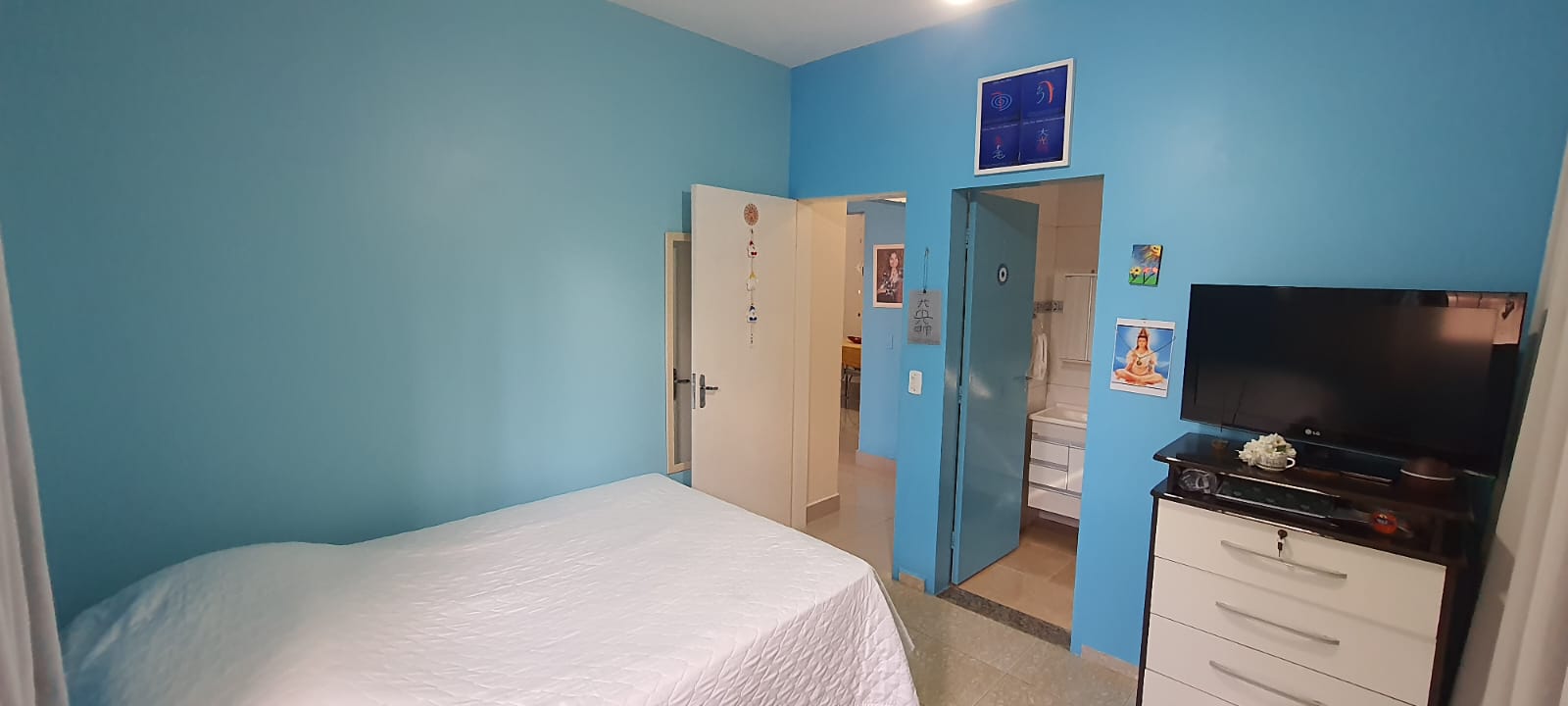 VENDE-SE CASA EM PERUÍBE 