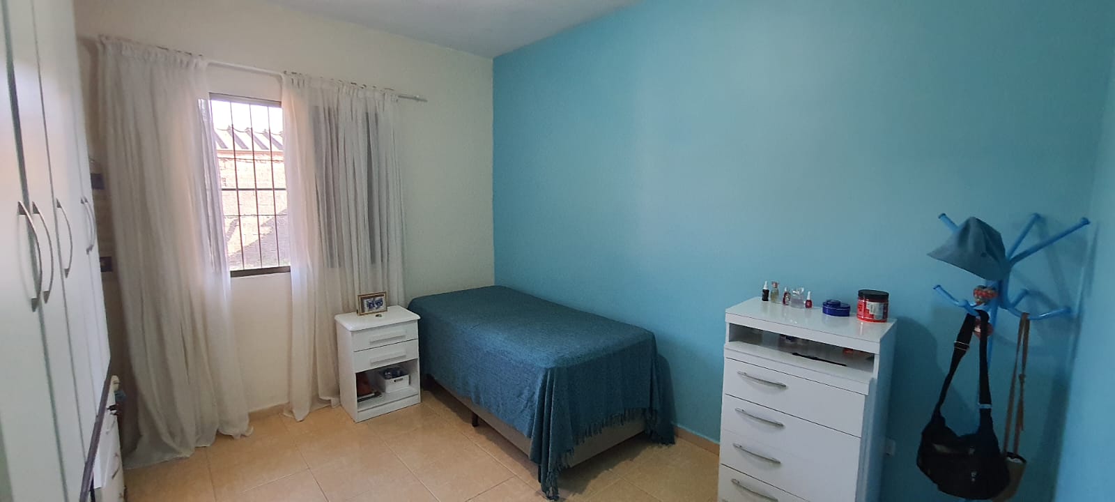 VENDE-SE CASA EM PERUÍBE 