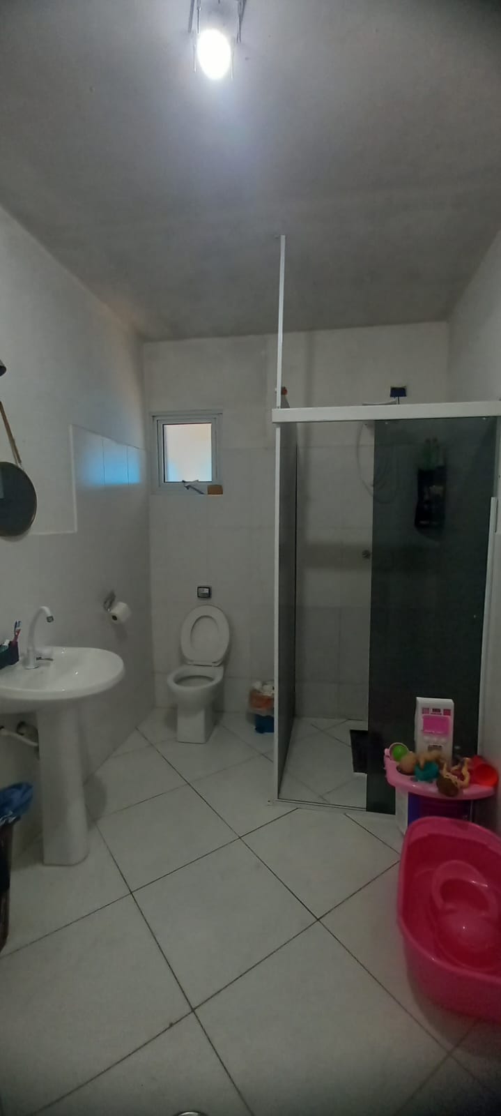 VENDE-SE CASA EM PERUÍBE