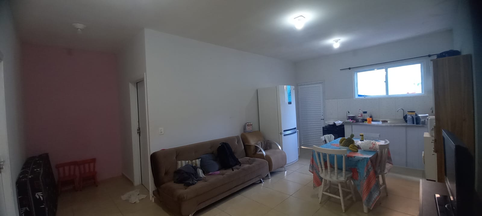 VENDE-SE CASA EM PERUÍBE