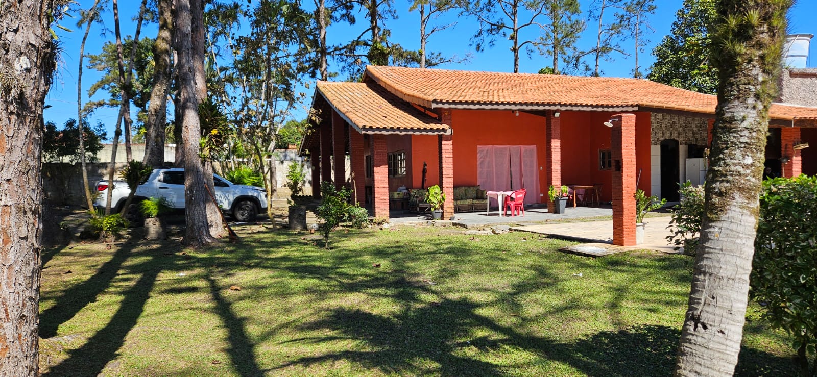 CHÁCARA COM PISCINA EM PERUÍBE PRA TEMPORADA 