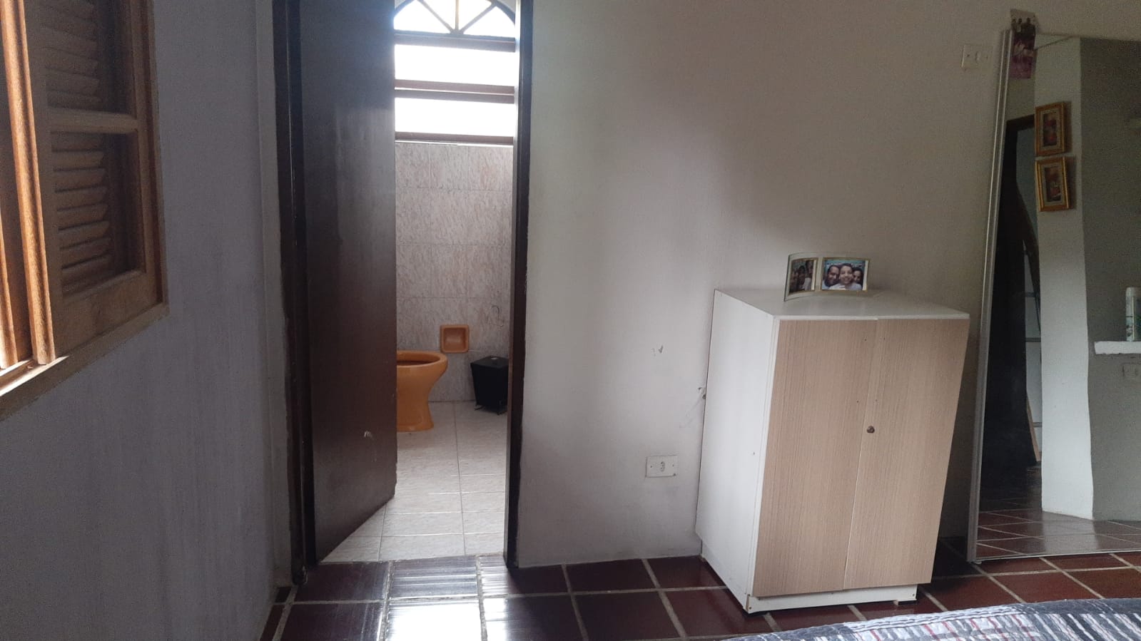 CHÁCARA COM PISCINA EM PERUÍBE PRA TEMPORADA 