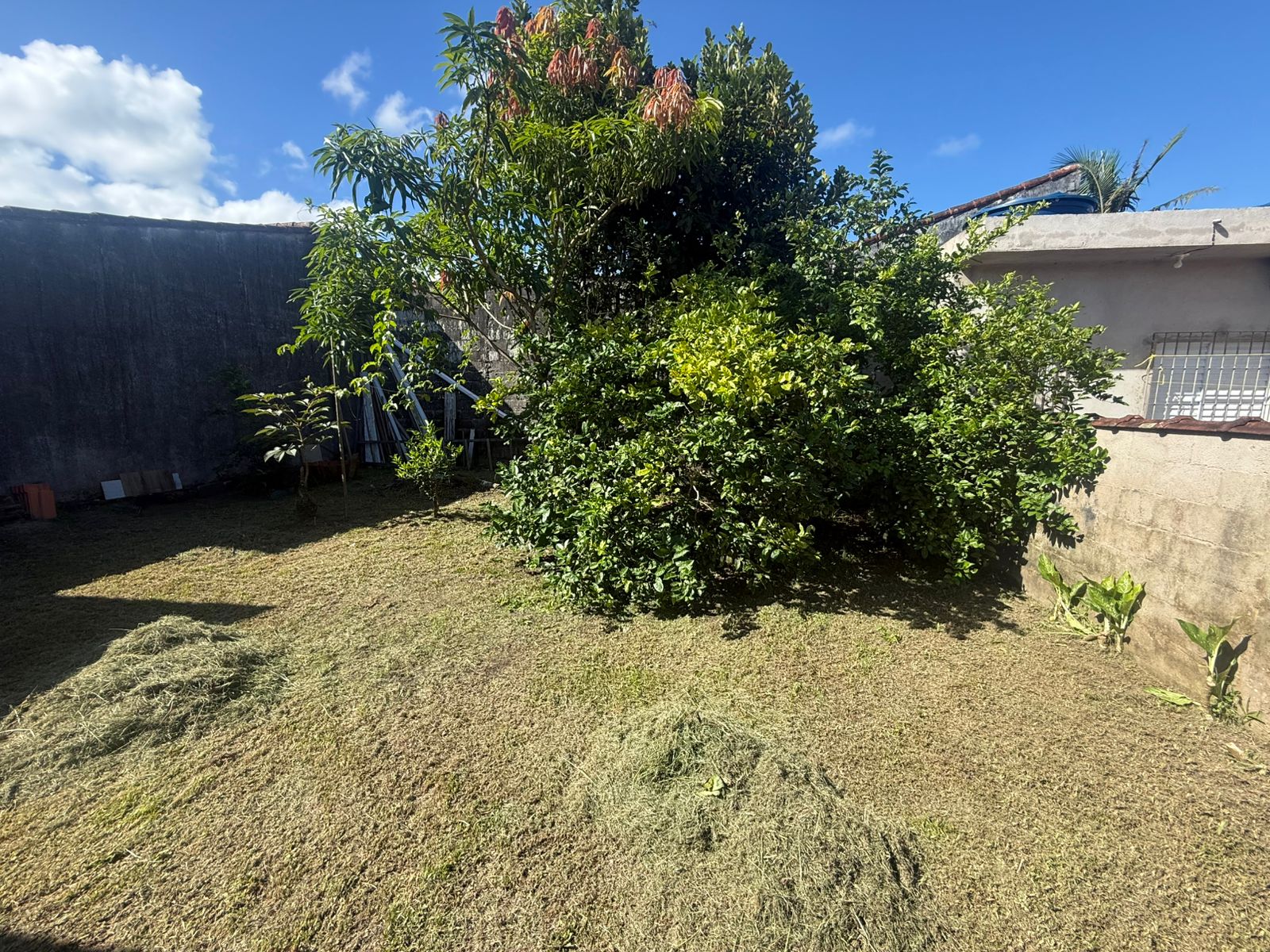 Aconchegante Casa a venda em Peruibe SP