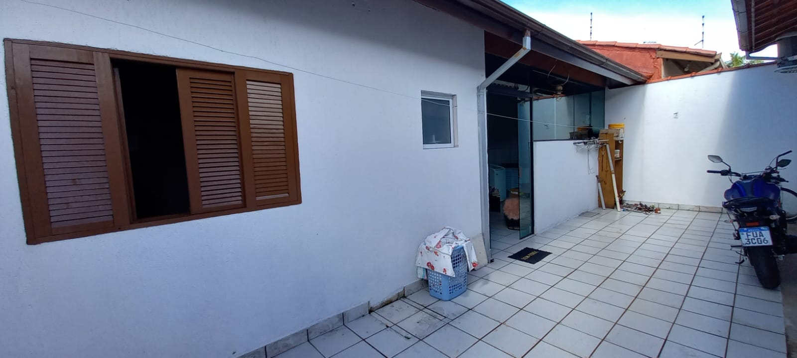 CASA A VENDA EM PERUÍBE A 800 M DA PRAIA