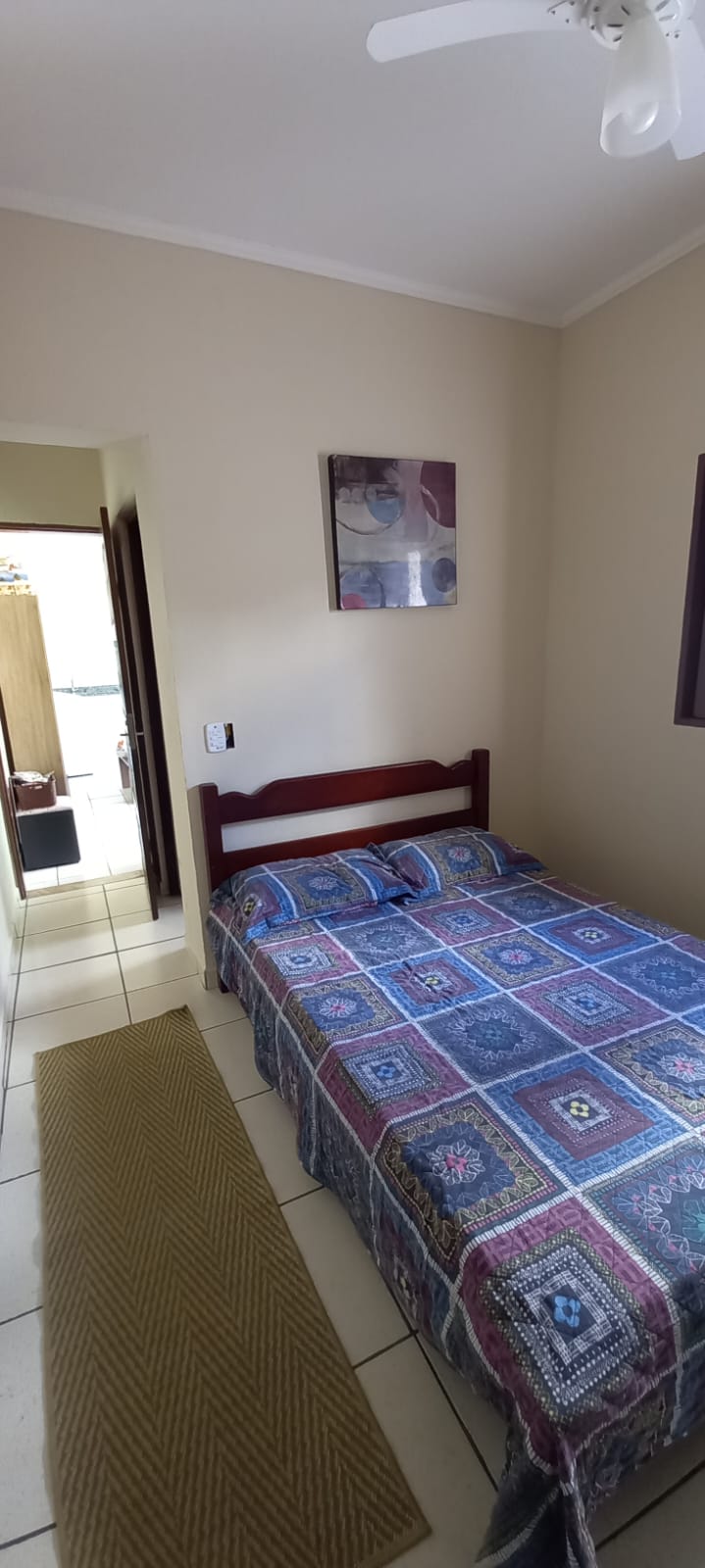 CASA A VENDA EM PERUÍBE A 800 M DA PRAIA