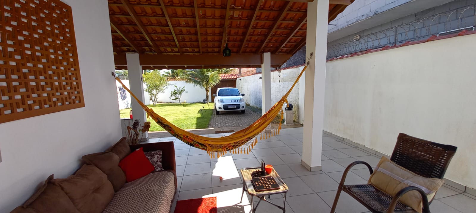 CASA A VENDA EM PERUÍBE A 800 M DA PRAIA