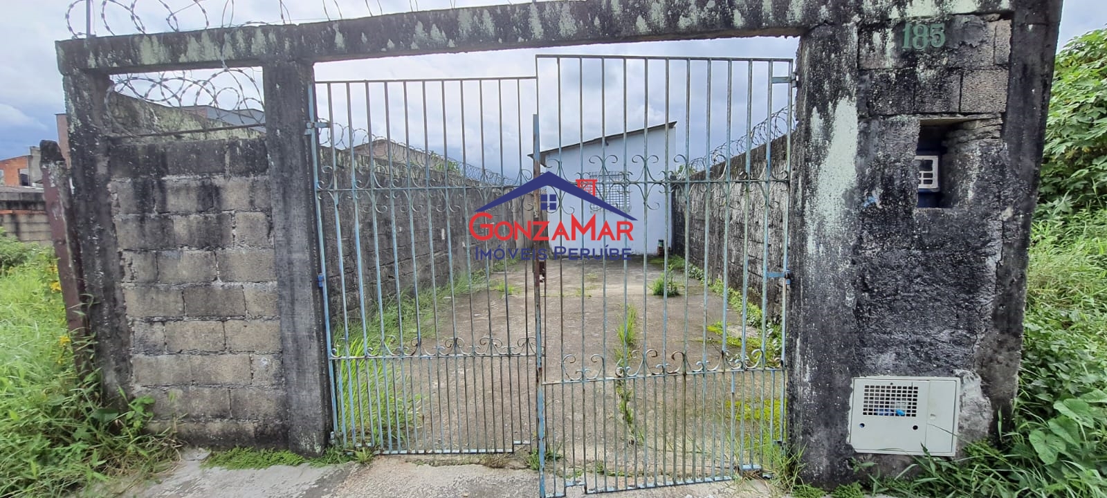 VENDE-SE CASA EM PERUÍBE BAIRRO VILA ERMINDA