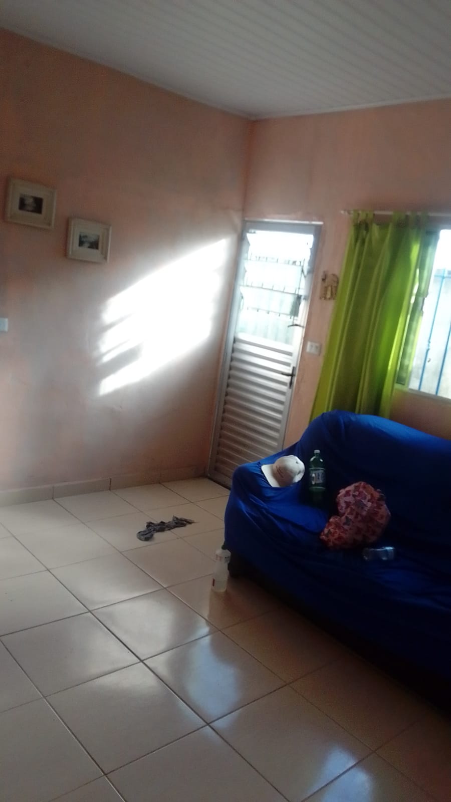 VENDE-SE CASA EM PERUÍBE BAIRRO VILA ERMINDA