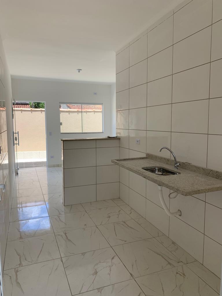 VENDE-SE CASAS EM CONDOMÍNIO EM ITANHAEM 