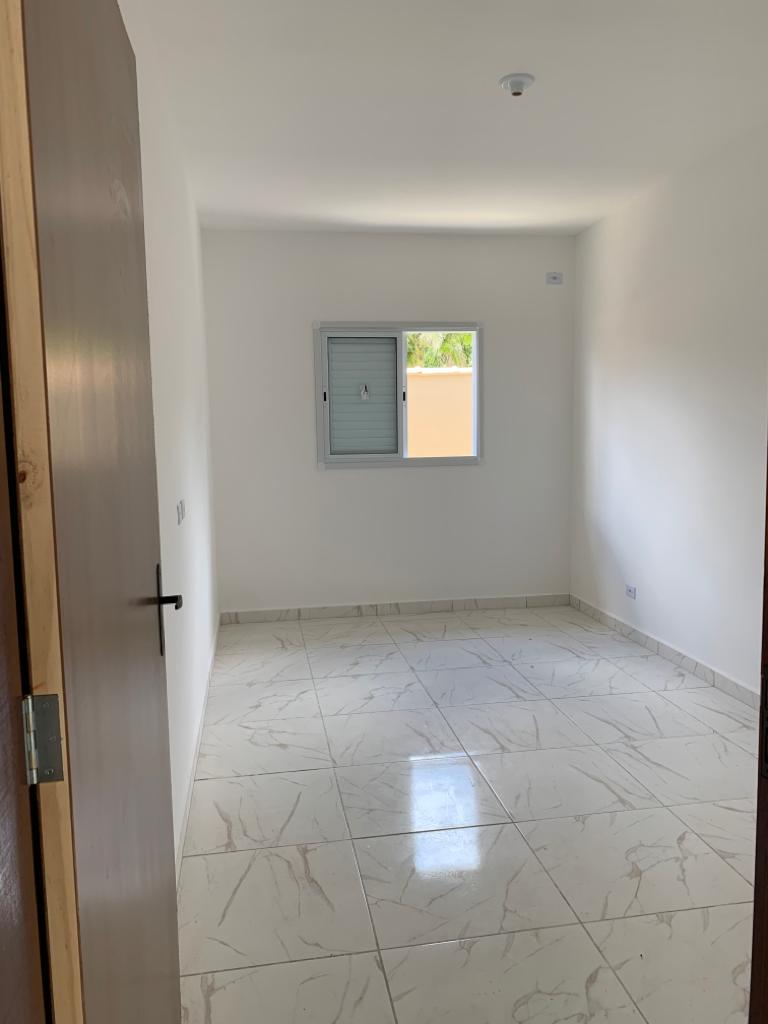 VENDE-SE CASAS EM CONDOMÍNIO EM ITANHAEM 