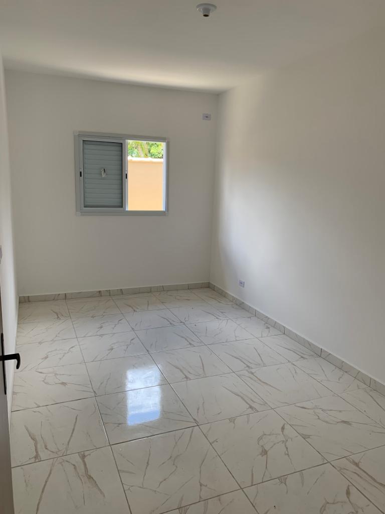 VENDE-SE CASAS EM CONDOMÍNIO EM ITANHAEM 