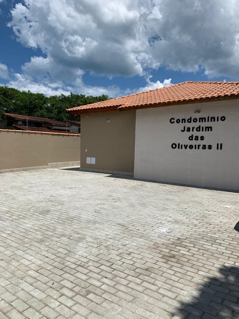 VENDE-SE CASAS EM CONDOMÍNIO EM ITANHAEM 