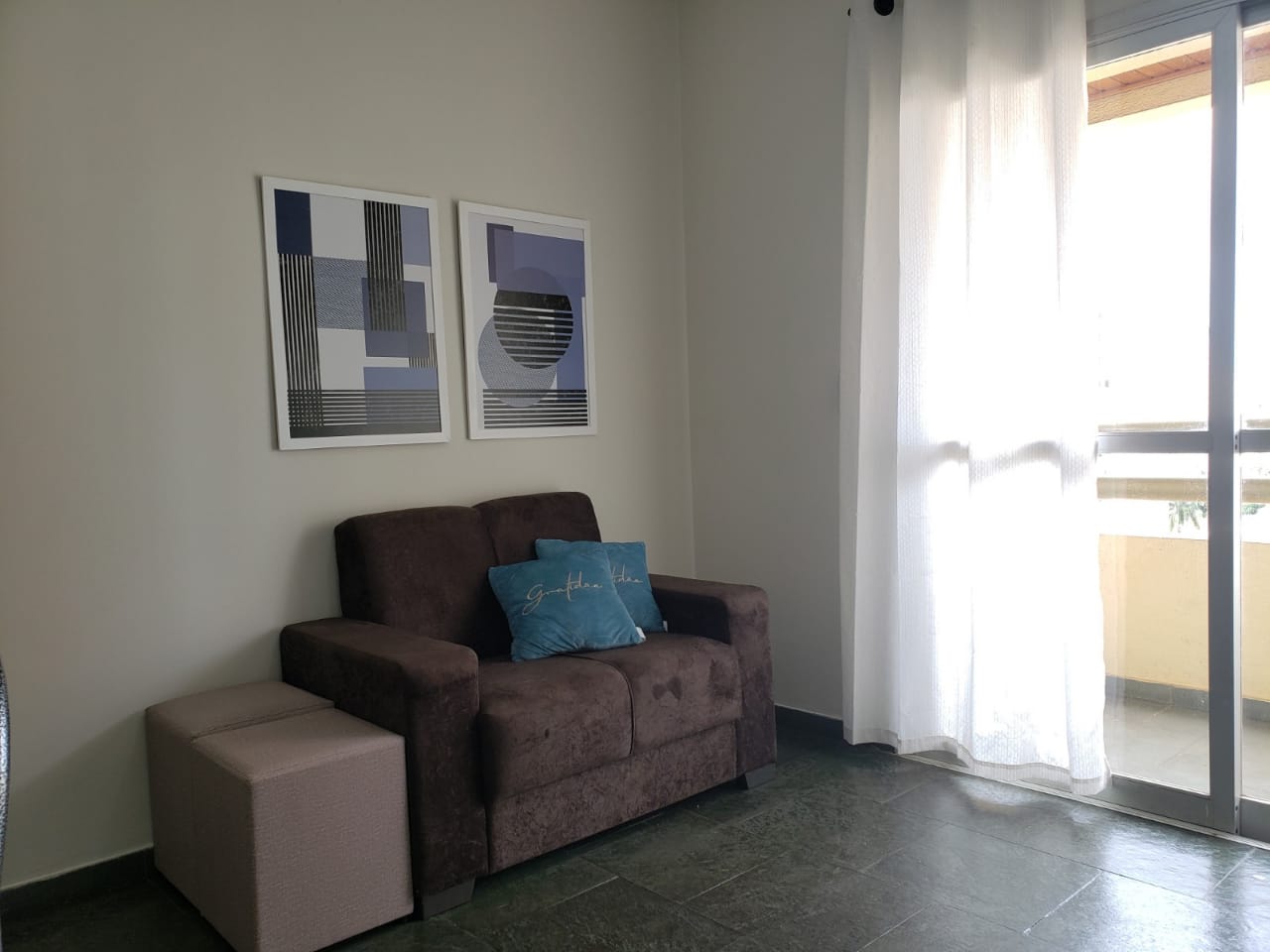 TEMPORADA ATÉ 90 DIAS - APARTAMENTO MOBILIADO NA REDENTORA - EDIFÍCIO MARIA CECÍLIA