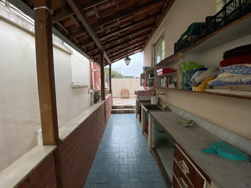 Casa à venda com 3 quartos, 240m² - Foto 16