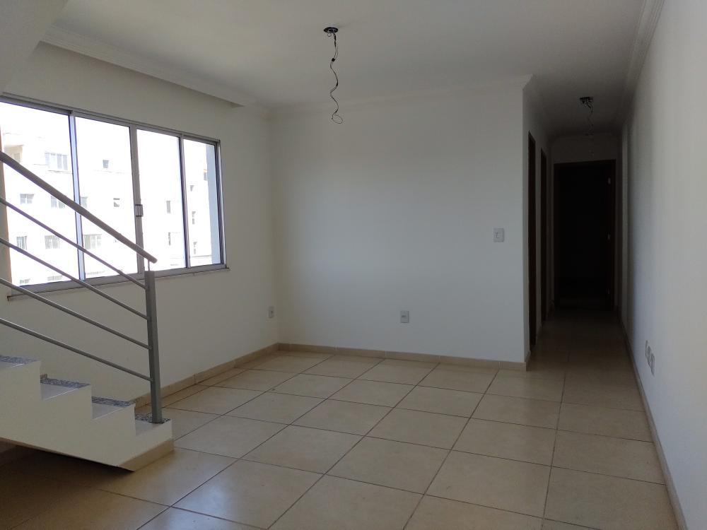 Apartamento à venda com 2 quartos, 63m² - Foto 12