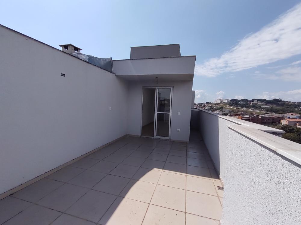 Apartamento à venda com 2 quartos, 63m² - Foto 1