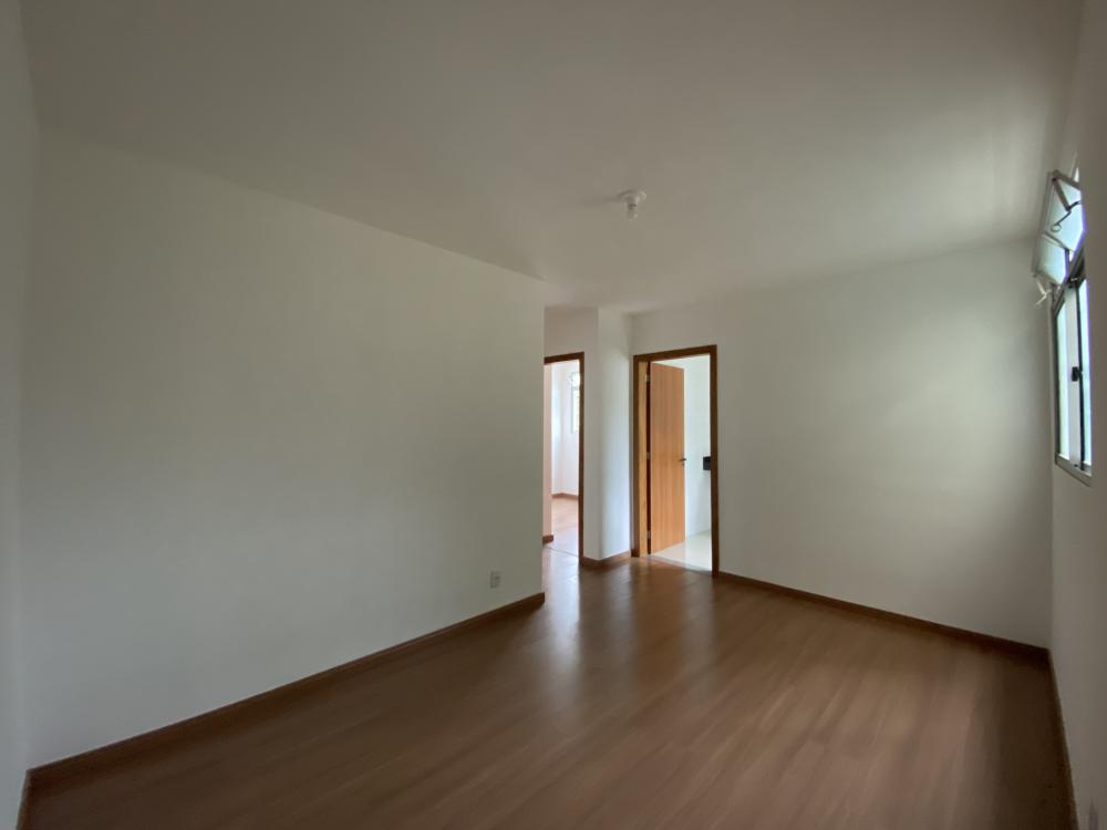 Apartamento à venda com 2 quartos, 48m² - Foto 1