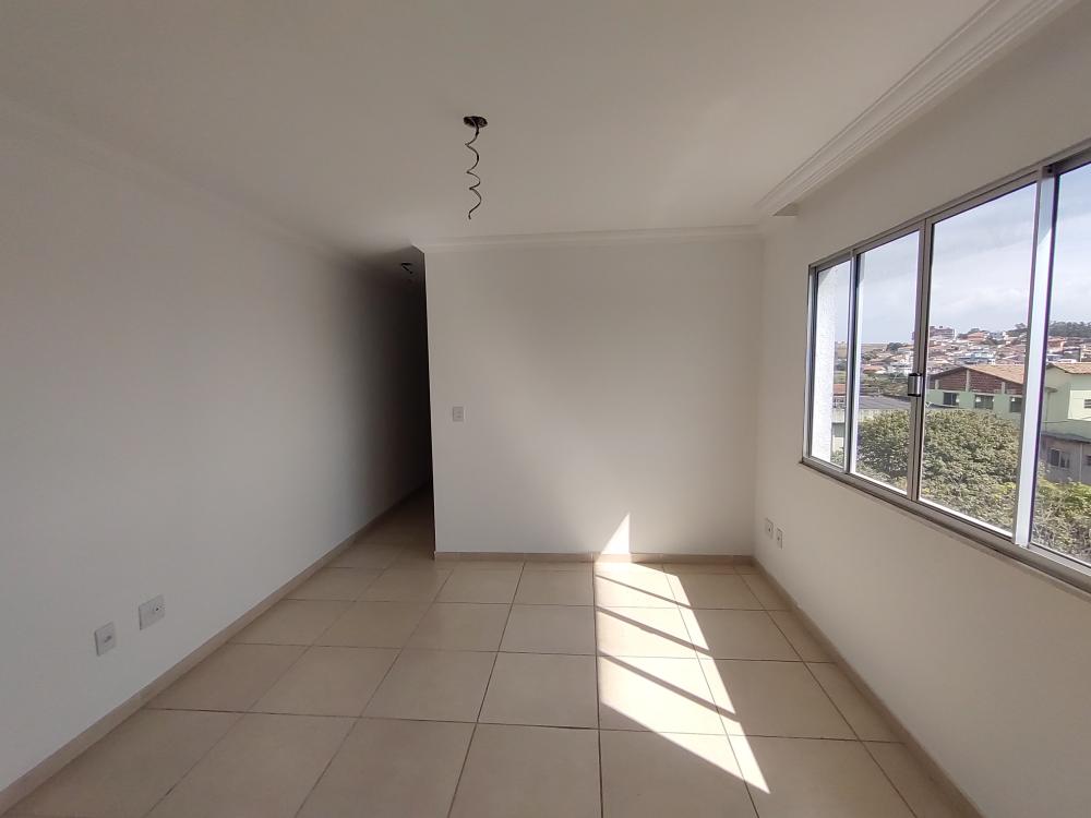 Apartamento à venda com 2 quartos, 60m² - Foto 5