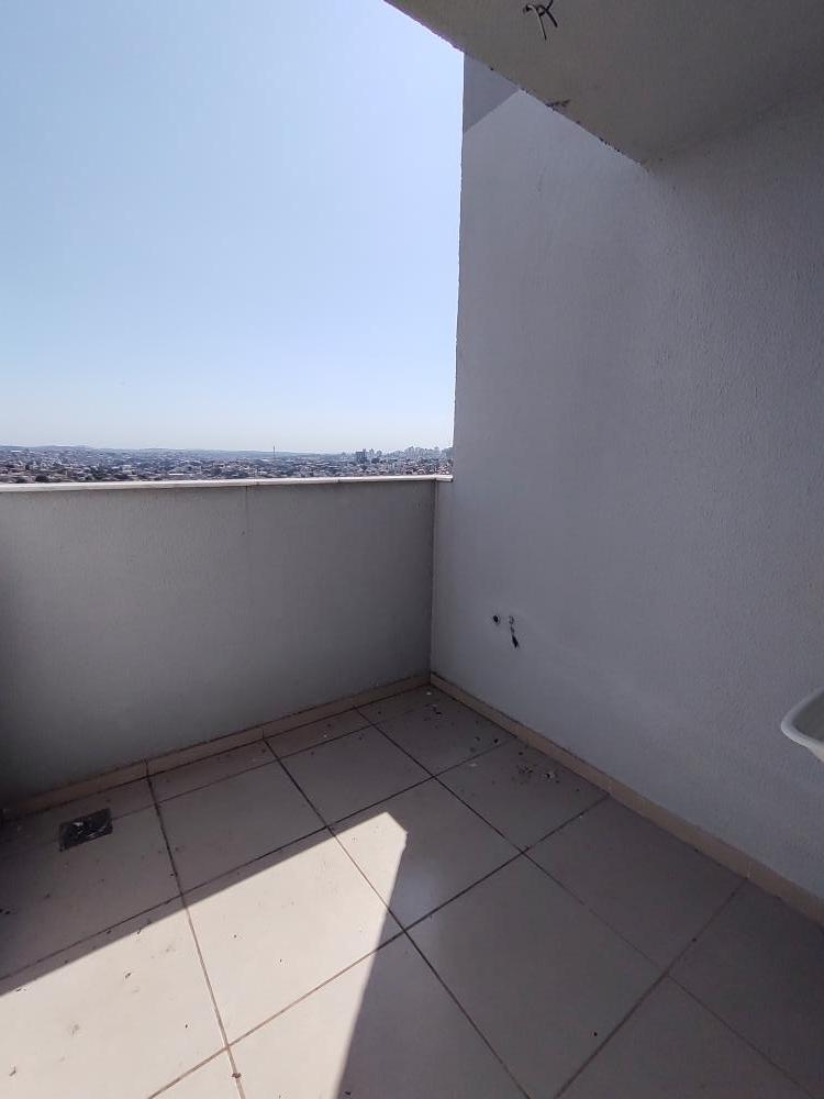 Apartamento à venda com 2 quartos, 63m² - Foto 7