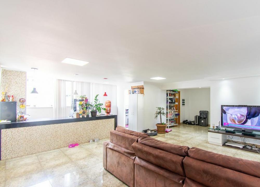 Apartamento à venda com 4 quartos, 240m² - Foto 21