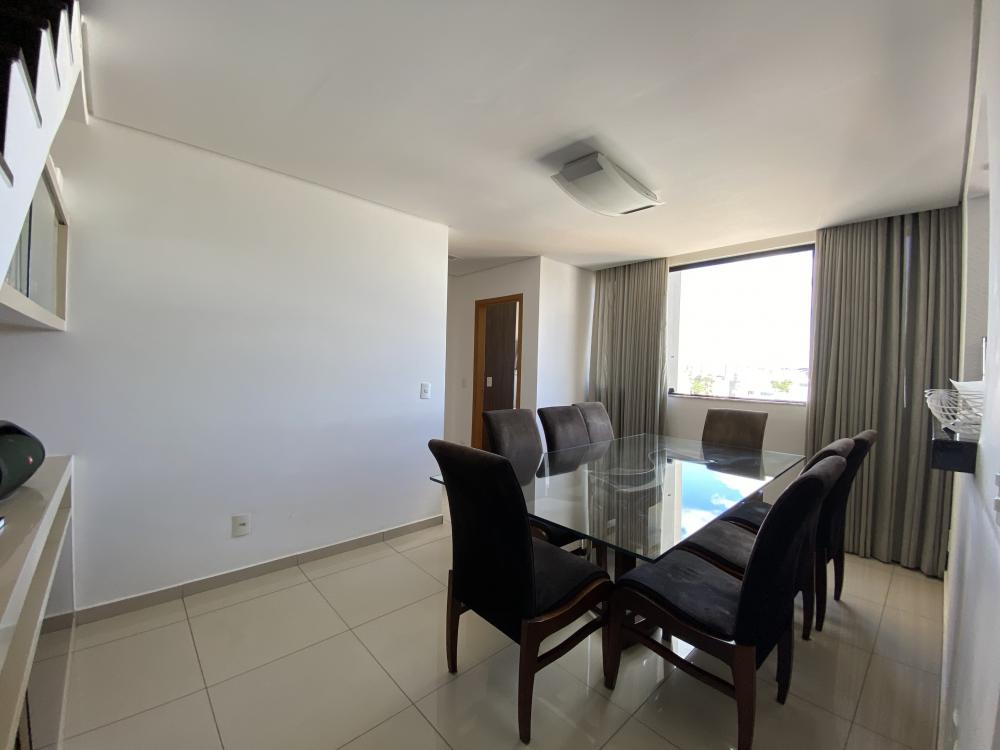 Apartamento à venda com 2 quartos, 120m² - Foto 3