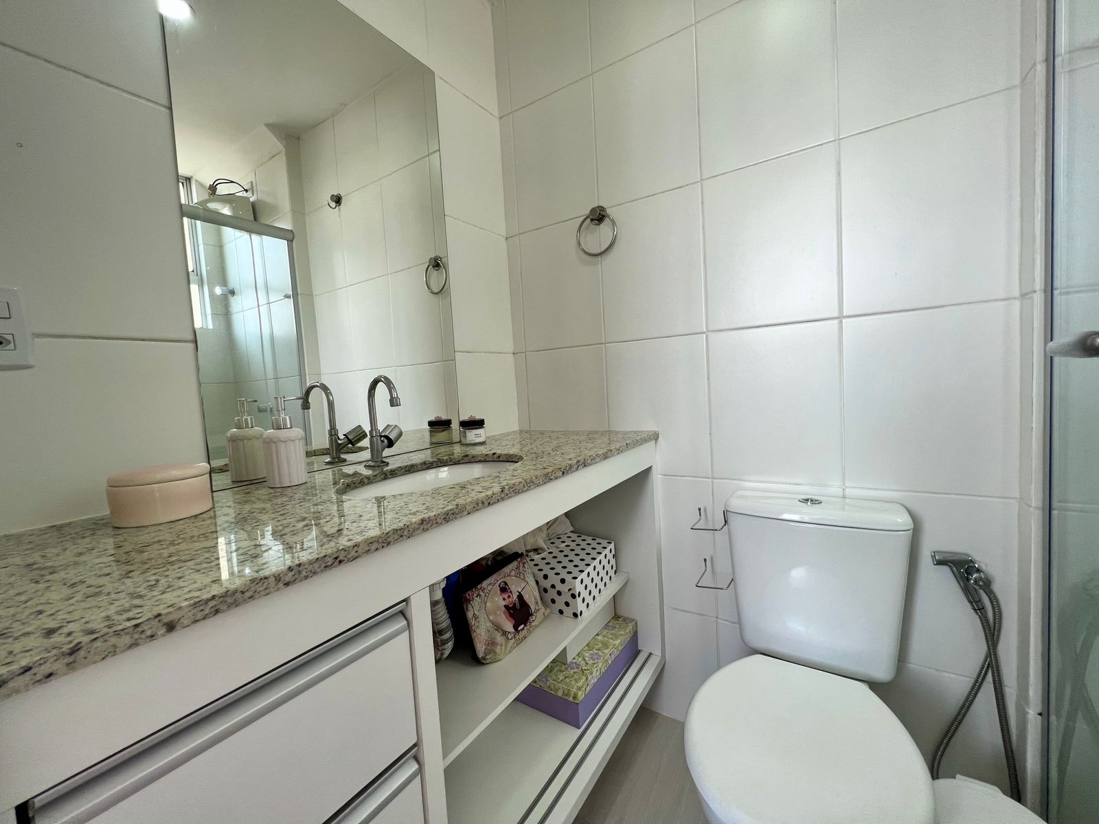 Apartamento à venda com 3 quartos, 65m² - Foto 12