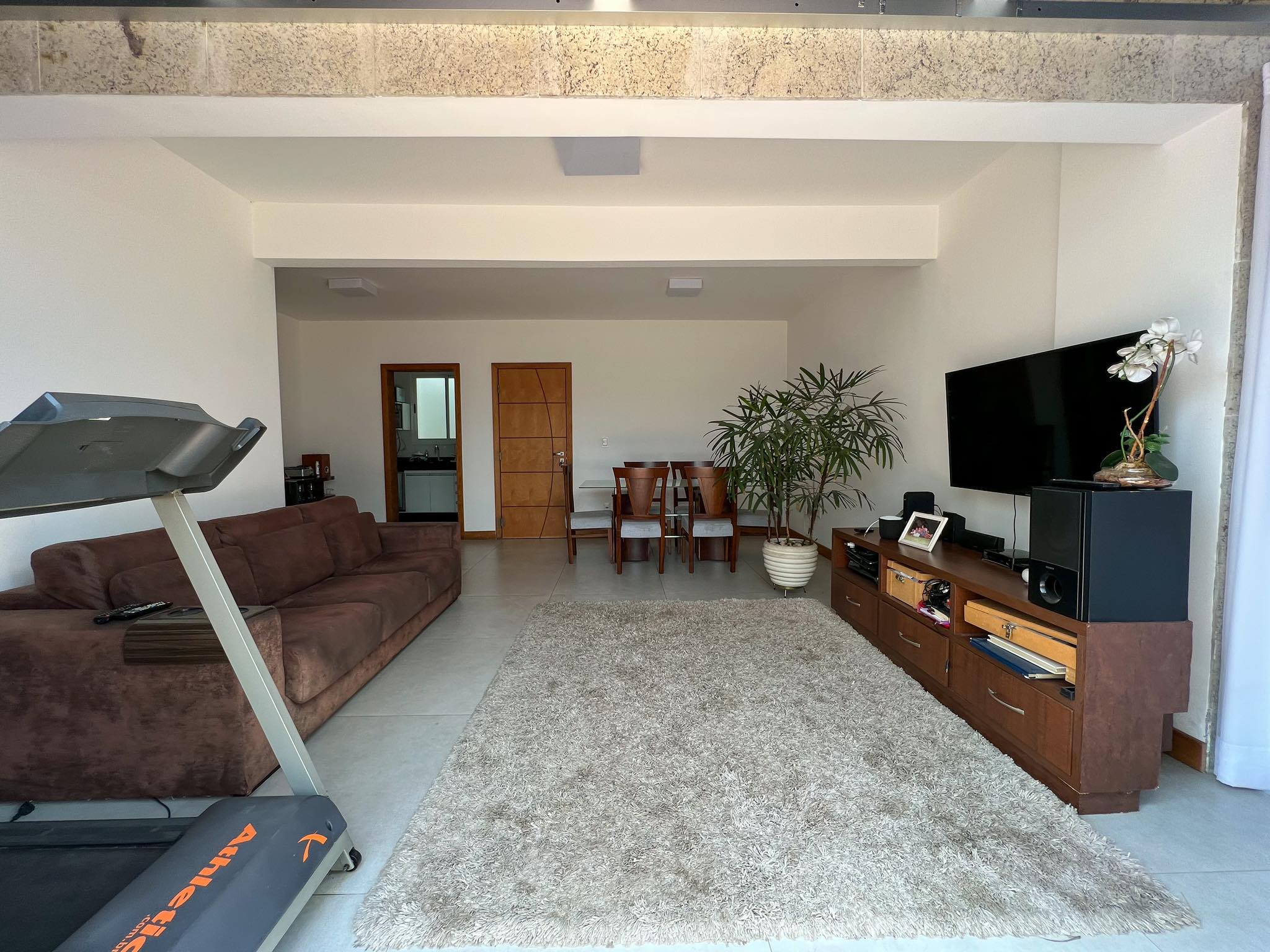 Apartamento à venda com 4 quartos, 226m² - Foto 3