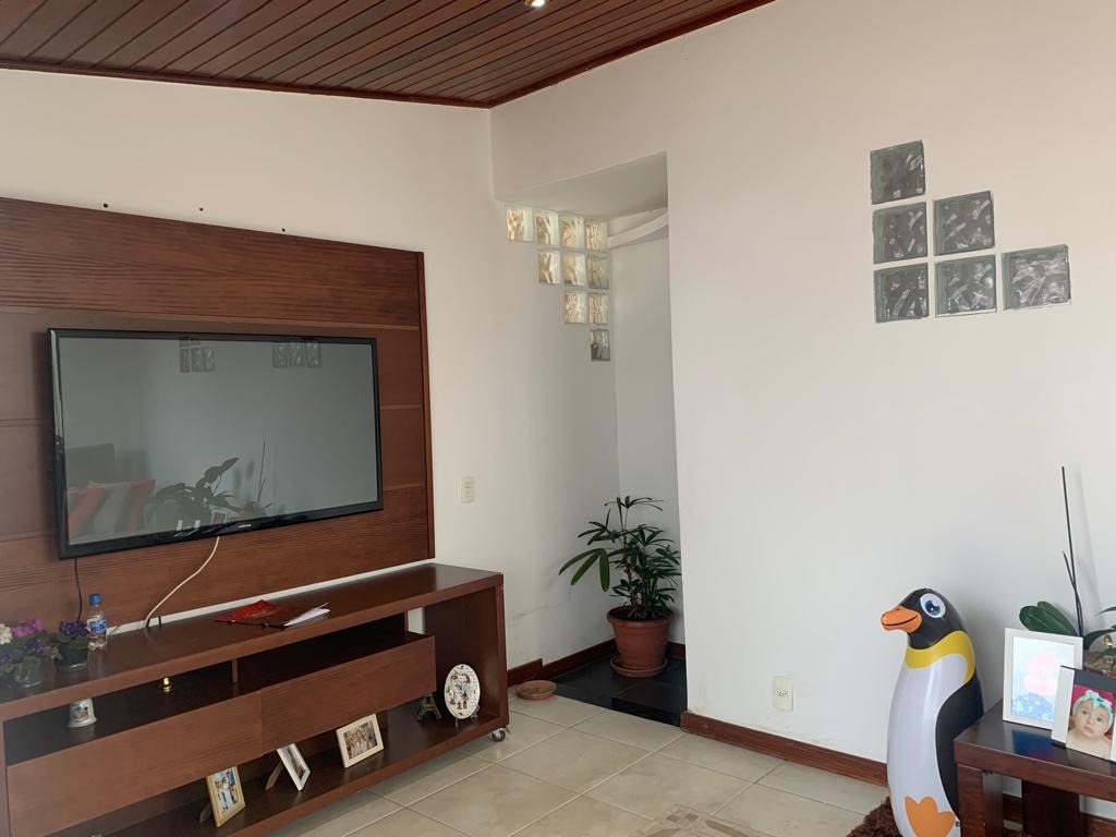 Apartamento à venda com 3 quartos, 130m² - Foto 6