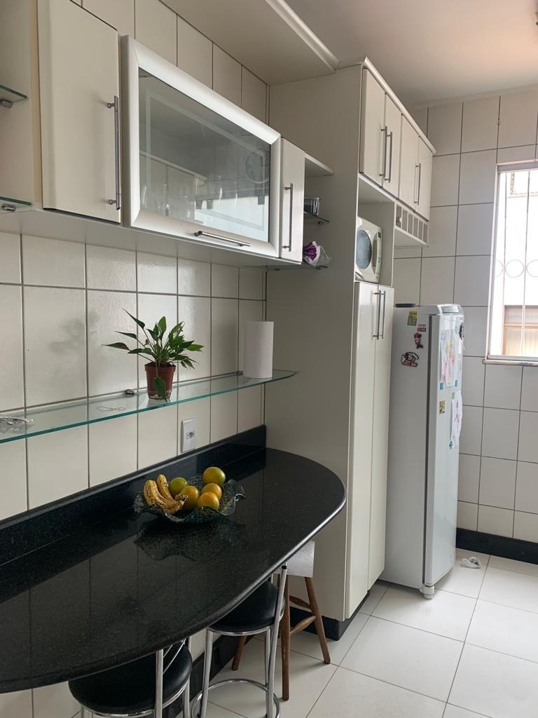 Apartamento à venda com 3 quartos, 130m² - Foto 11