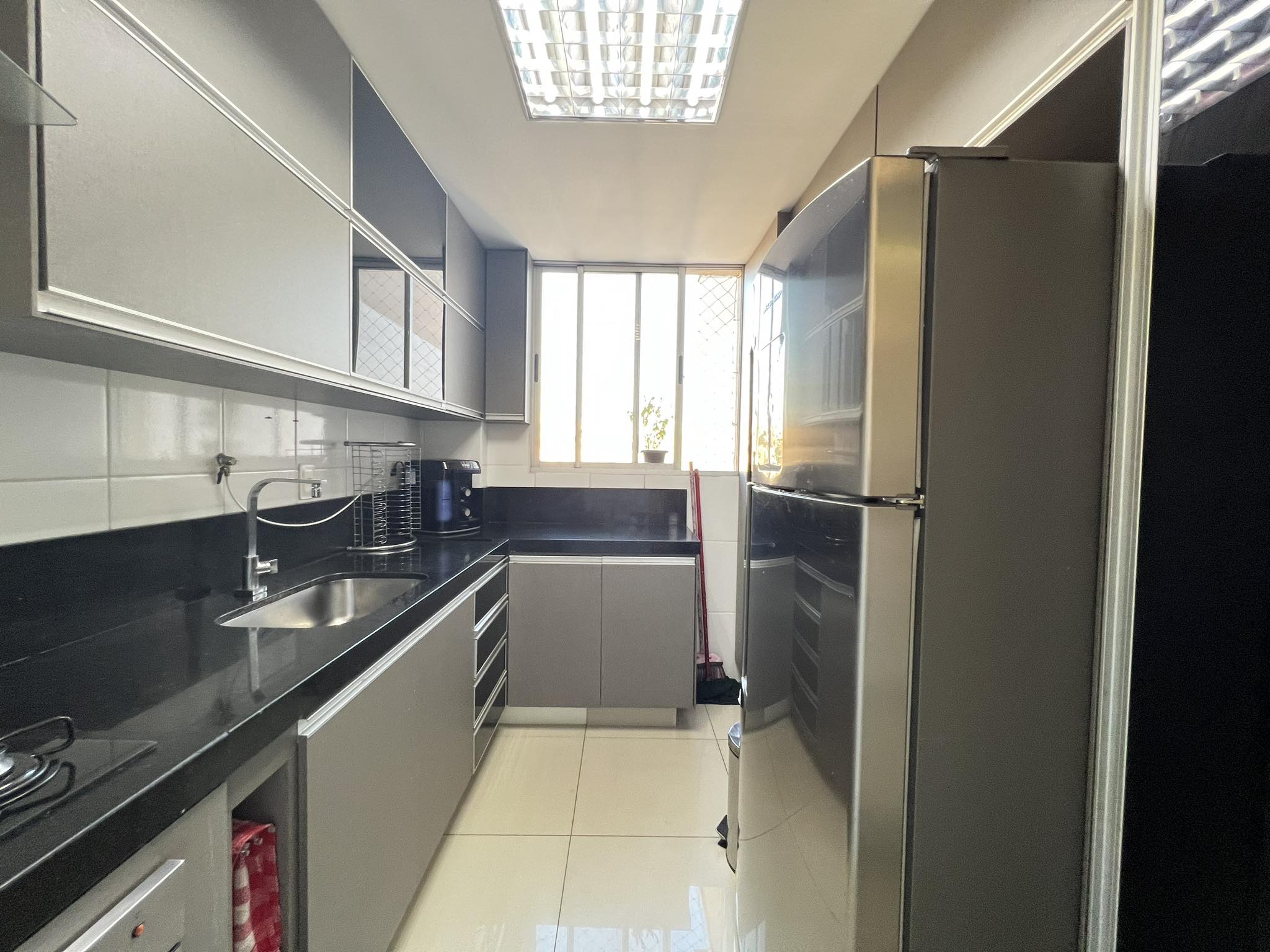 Apartamento à venda com 3 quartos, 50m² - Foto 9