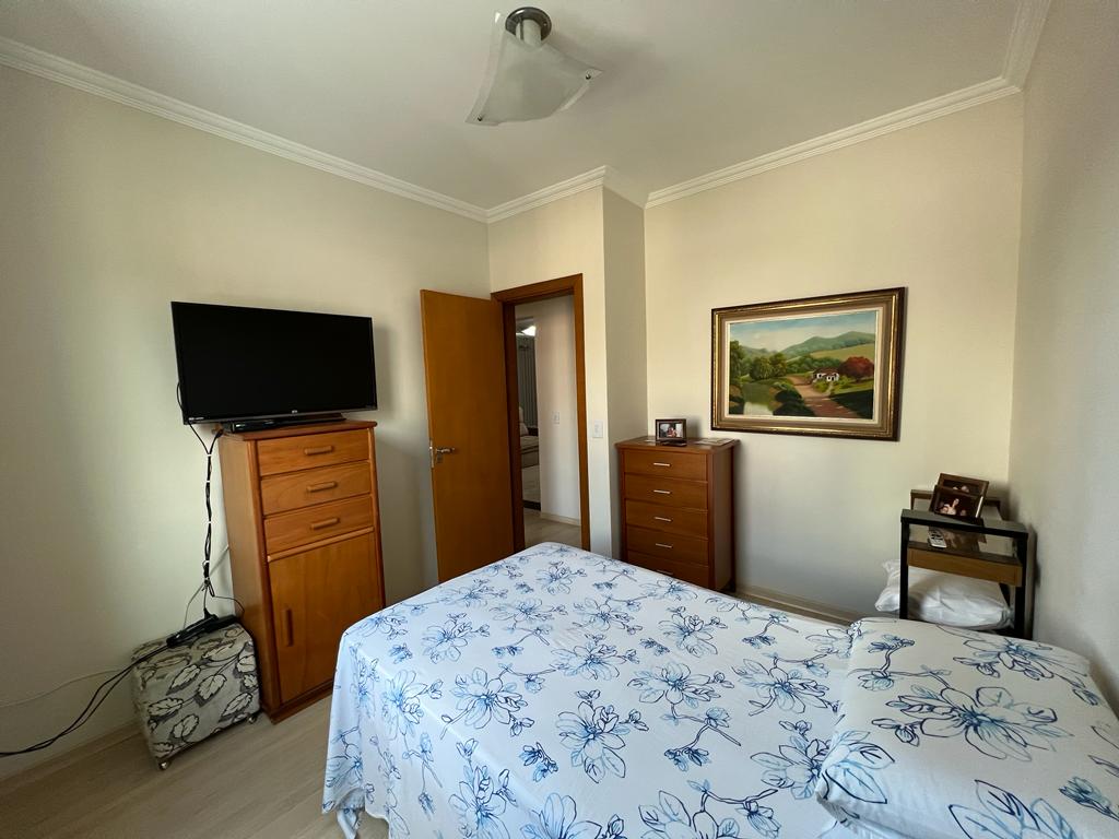 Apartamento à venda com 3 quartos, 85m² - Foto 8