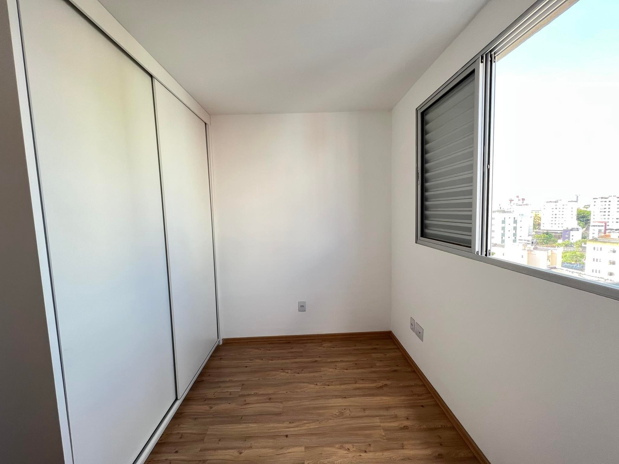 Apartamento à venda com 2 quartos, 65m² - Foto 8