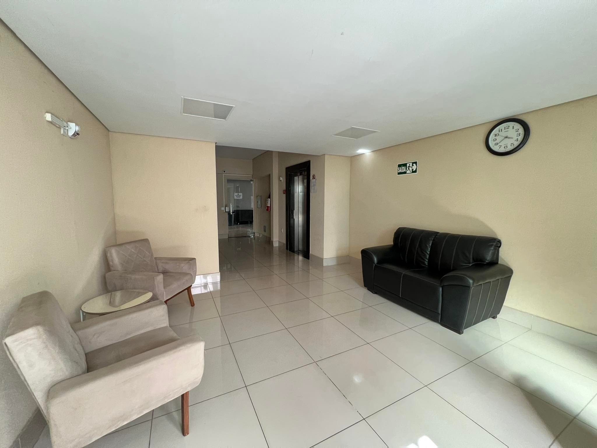 Apartamento à venda com 2 quartos, 65m² - Foto 14