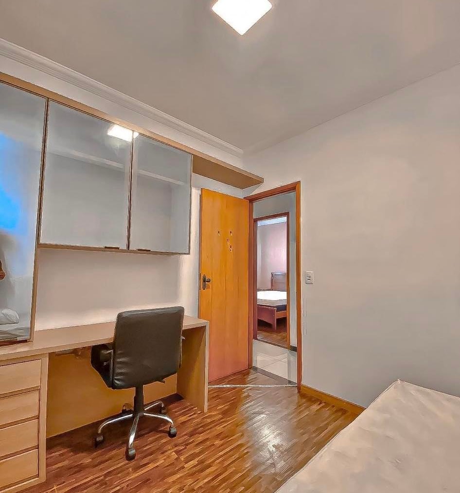 Apartamento à venda com 3 quartos, 75m² - Foto 8