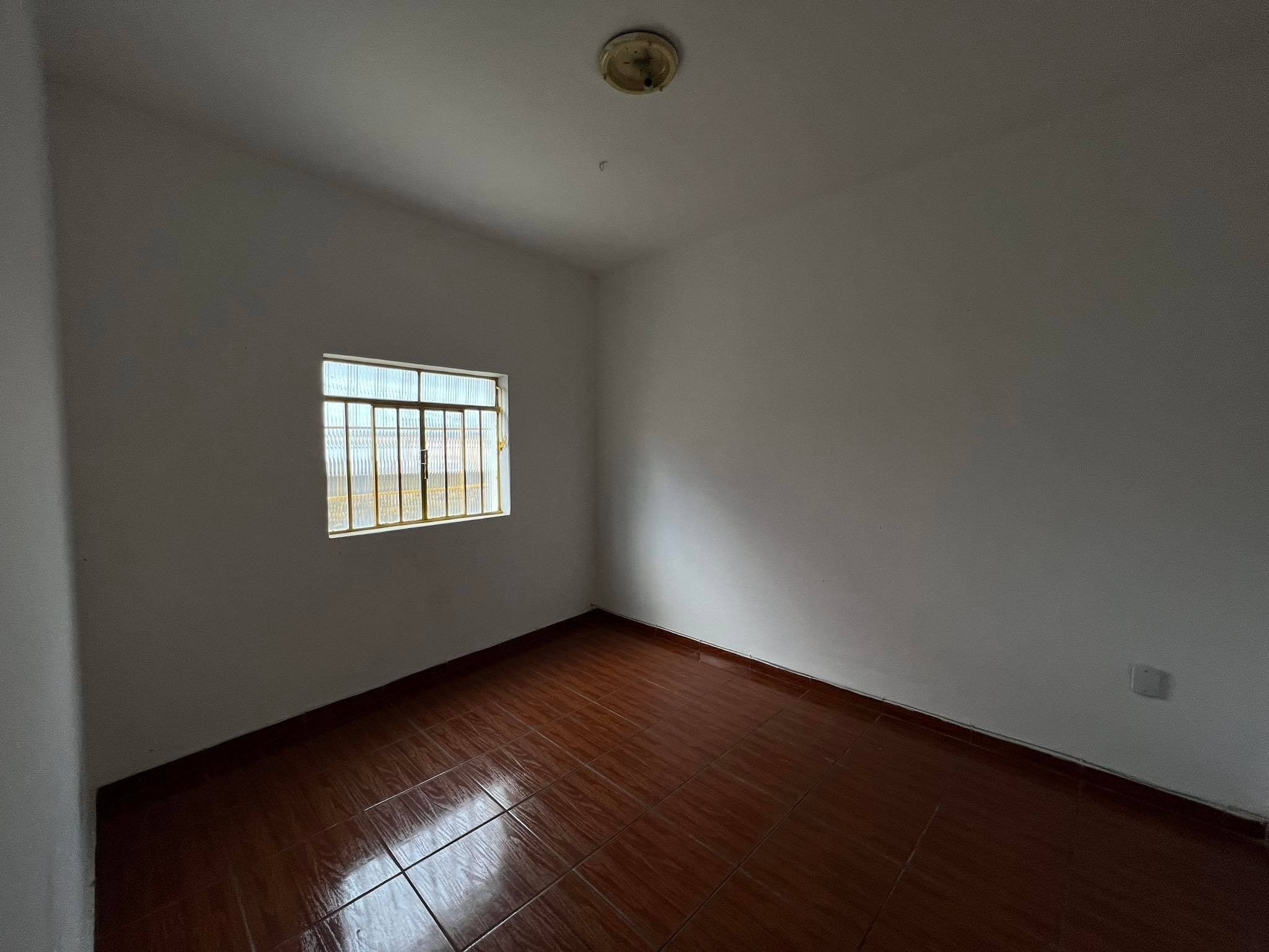 Casa à venda com 4 quartos, 275m² - Foto 4