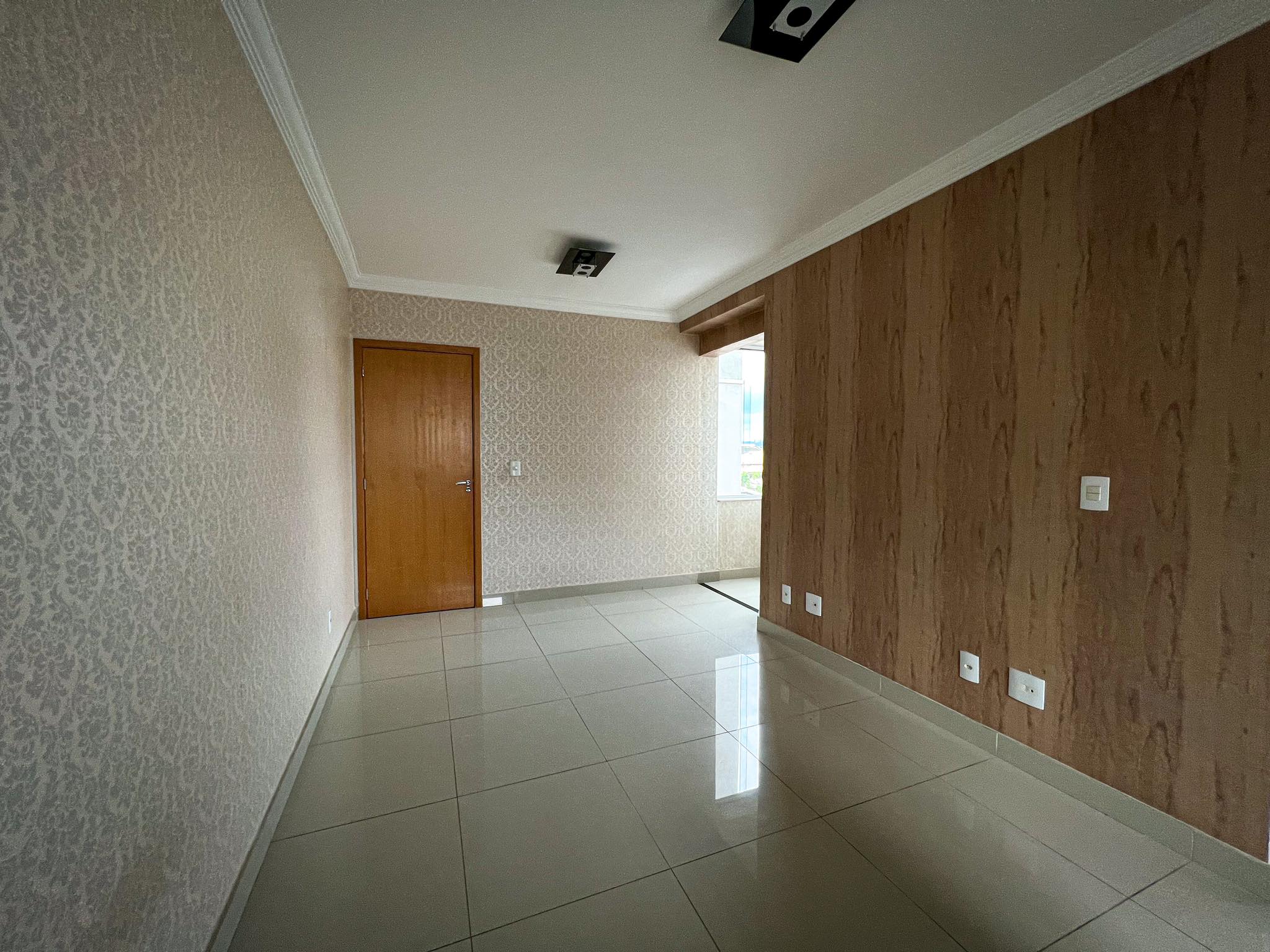 Apartamento à venda com 2 quartos, 49m² - Foto 2