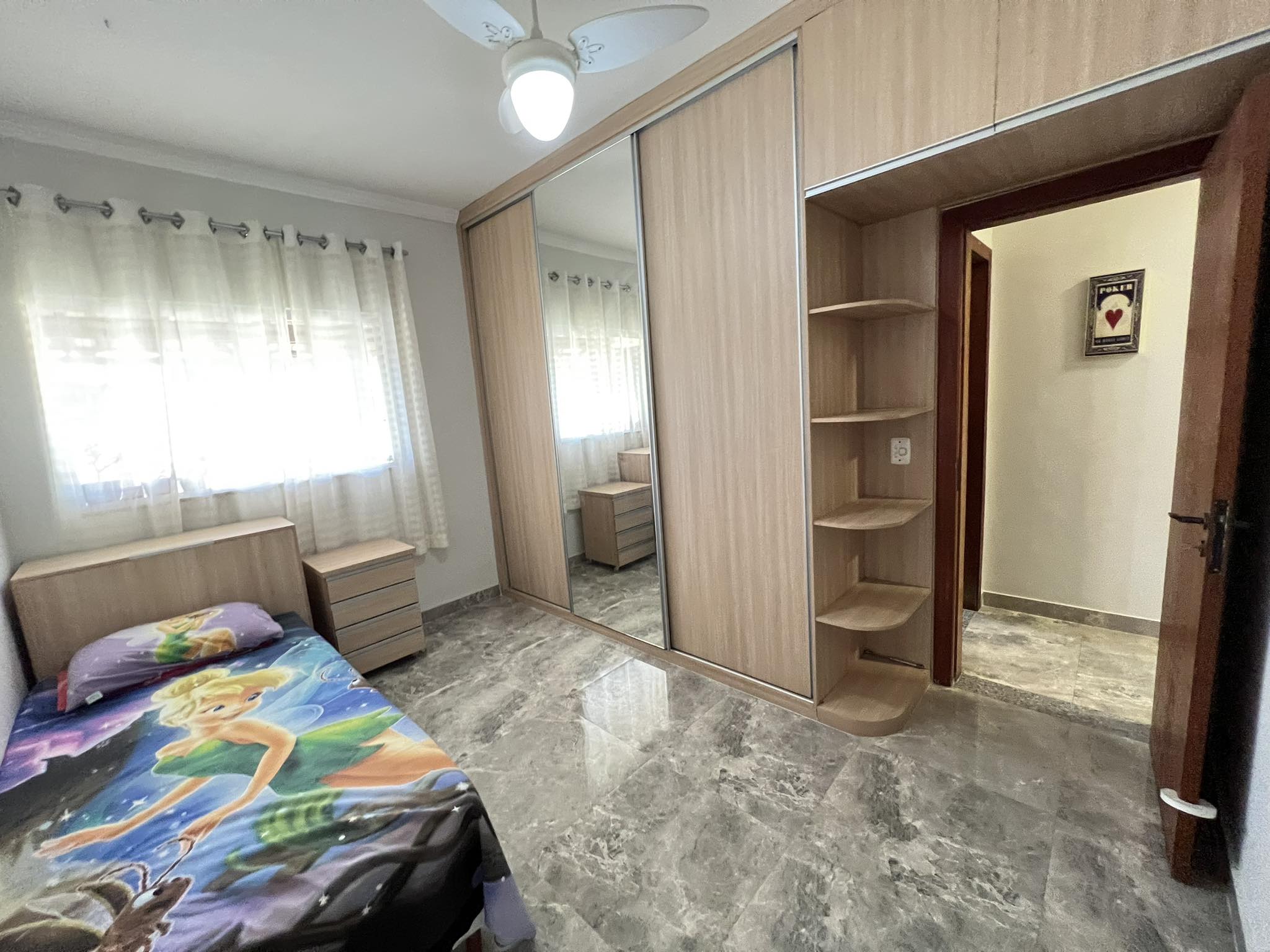 Casa à venda com 4 quartos, 300m² - Foto 5