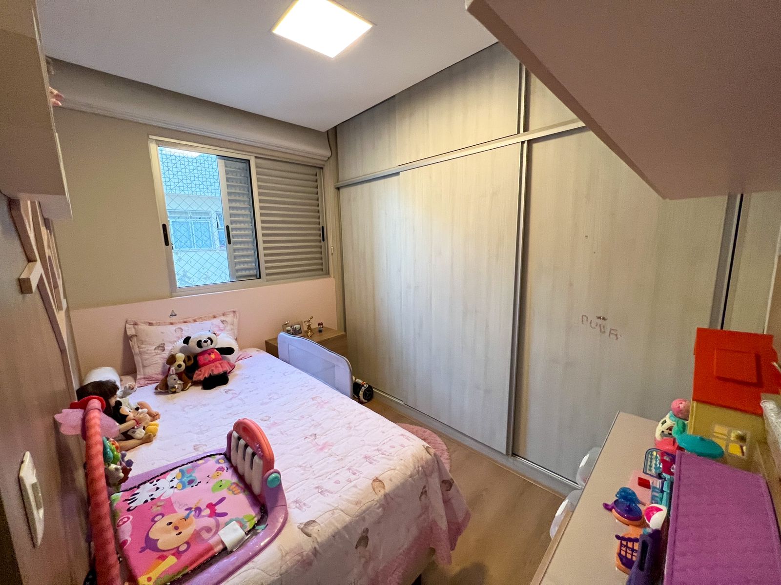 Apartamento à venda com 2 quartos, 67m² - Foto 9