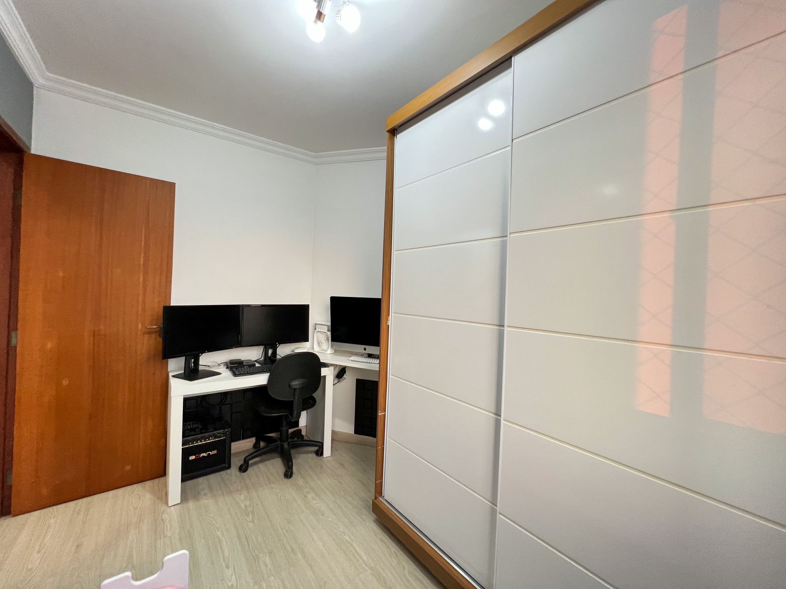 Apartamento à venda com 3 quartos, 84m² - Foto 9