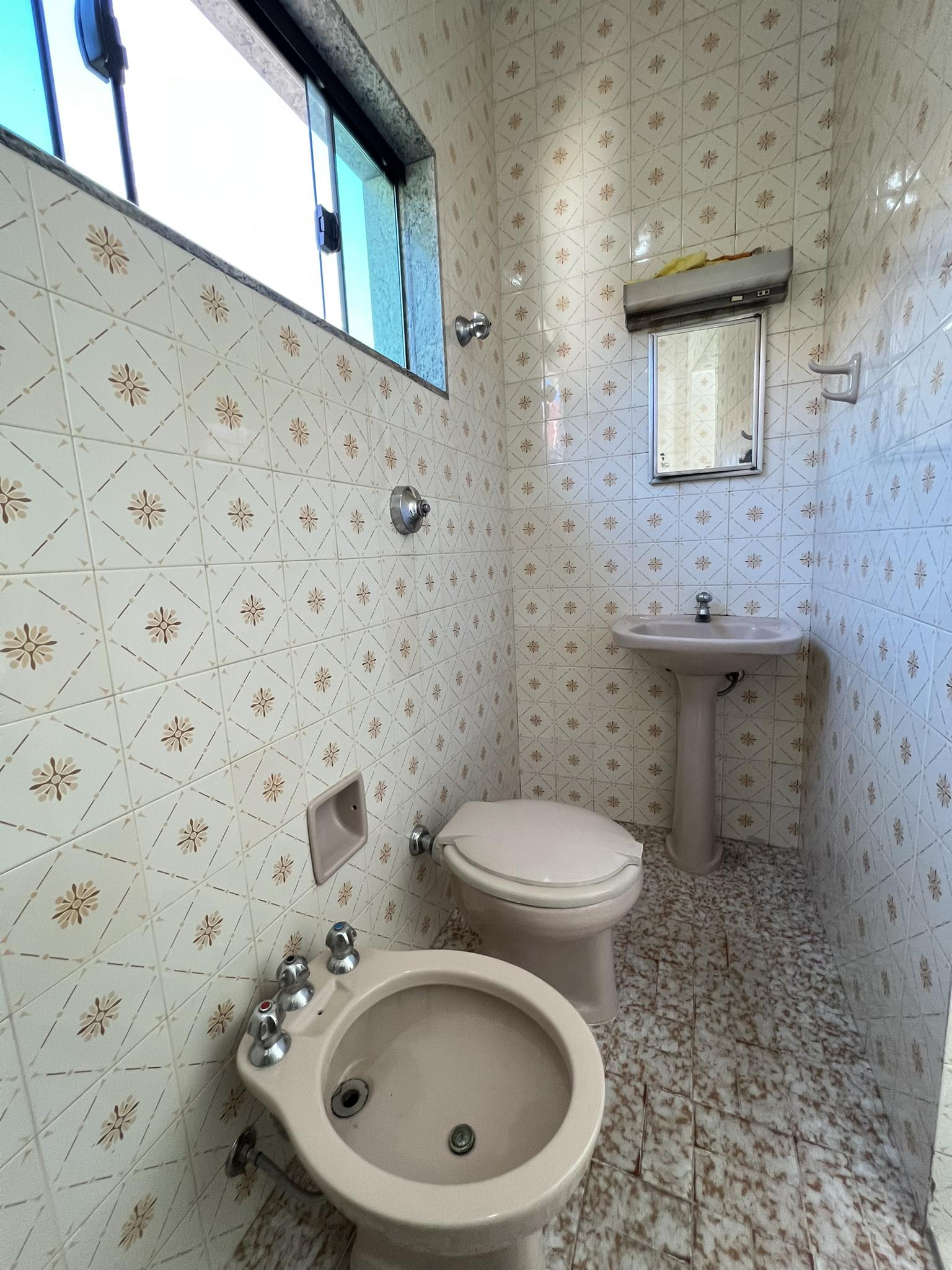 Casa à venda com 3 quartos, 195m² - Foto 11