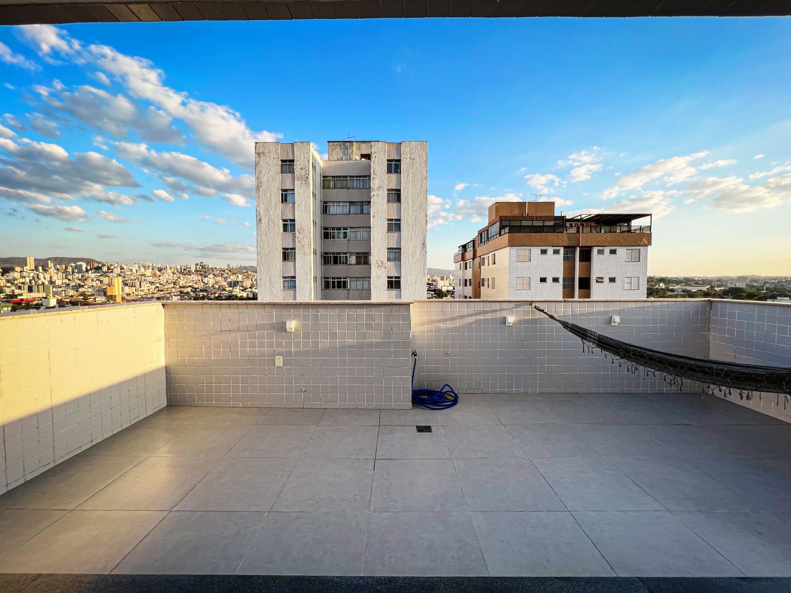 Apartamento à venda com 3 quartos, 187m² - Foto 8