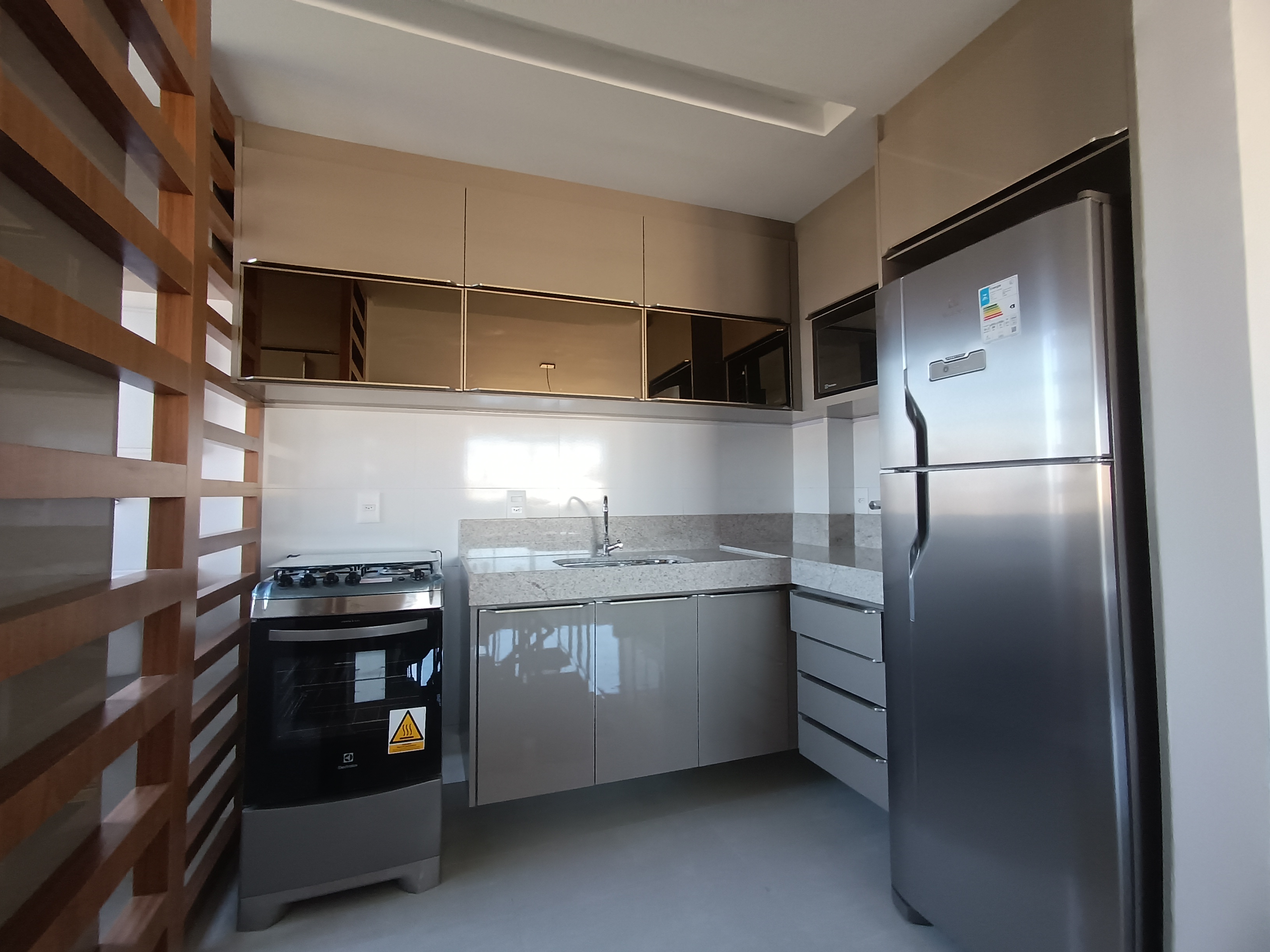 Apartamento à venda com 3 quartos, 71m² - Foto 4