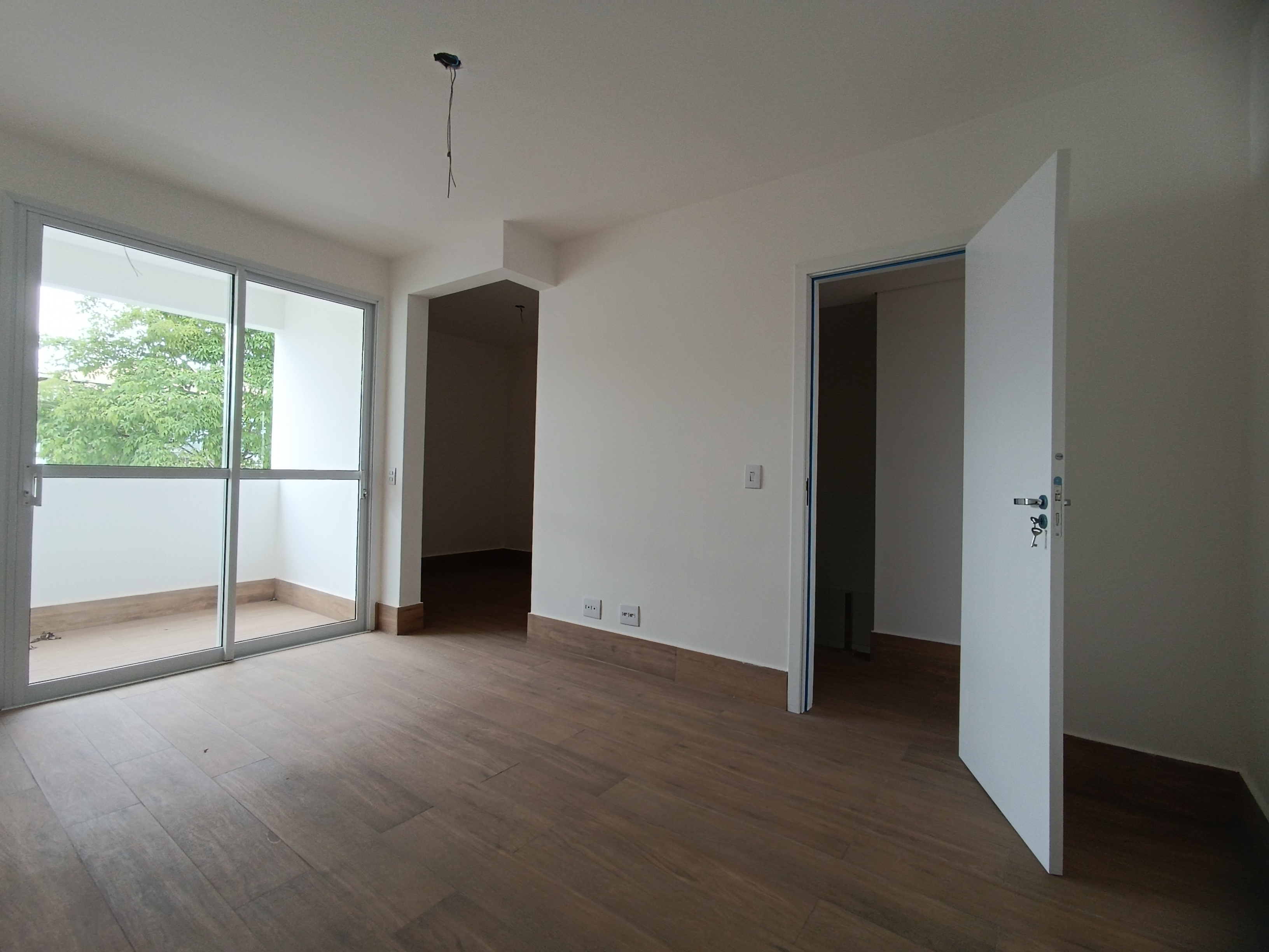 Casa à venda com 3 quartos, 200m² - Foto 11