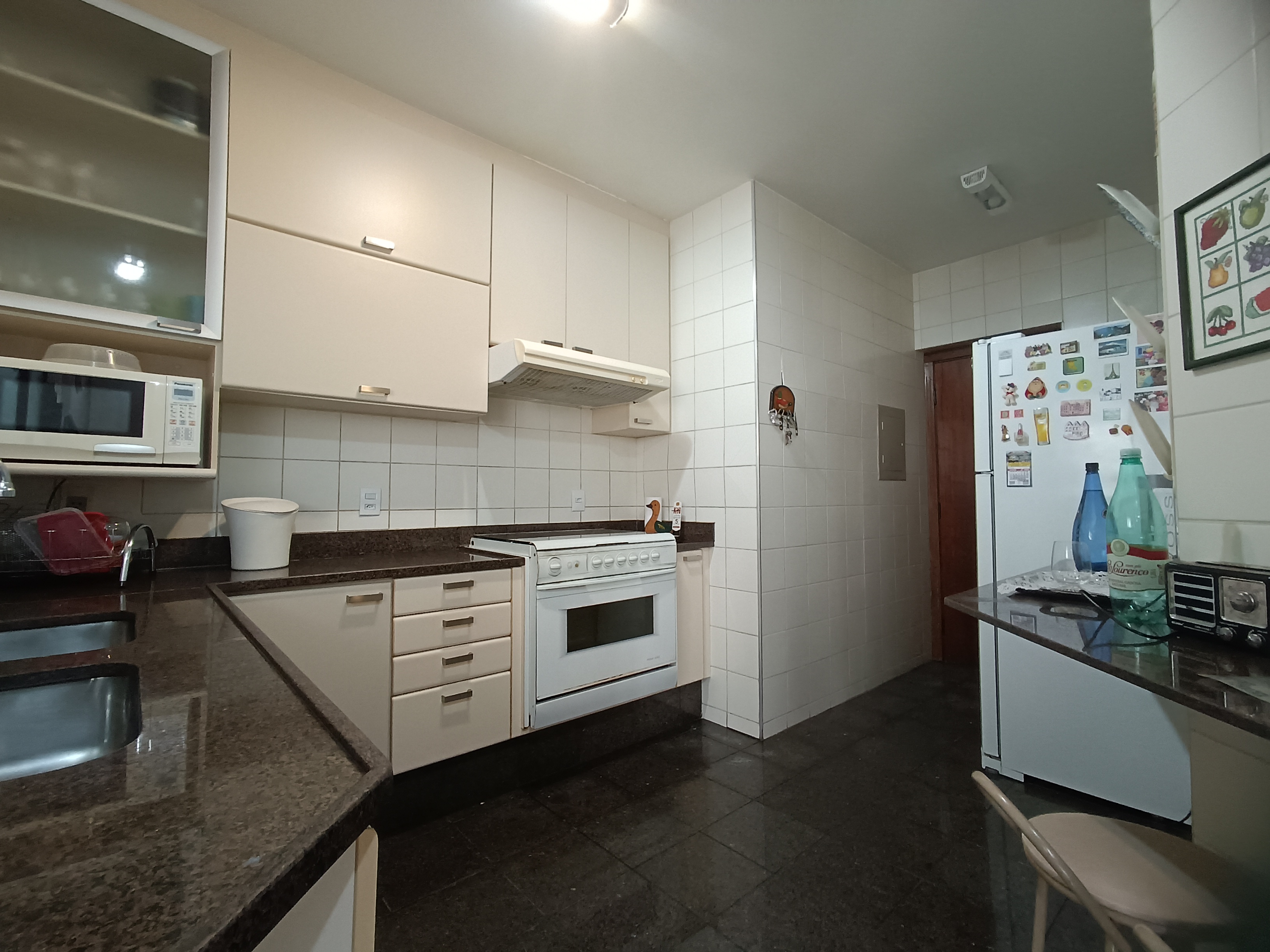 Apartamento à venda com 4 quartos, 155m² - Foto 4